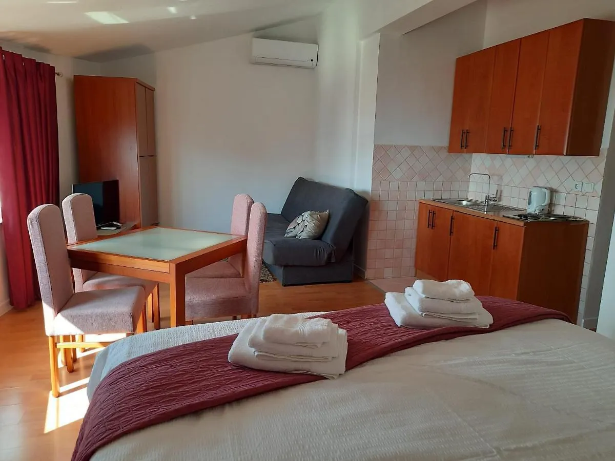 Apartment Residence Gordana Selce Croatia