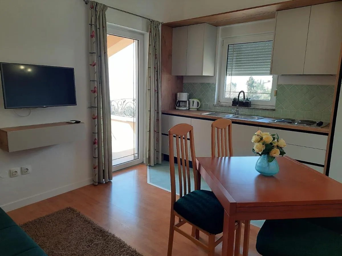 Apartment Residence Gordana Selce Croatia