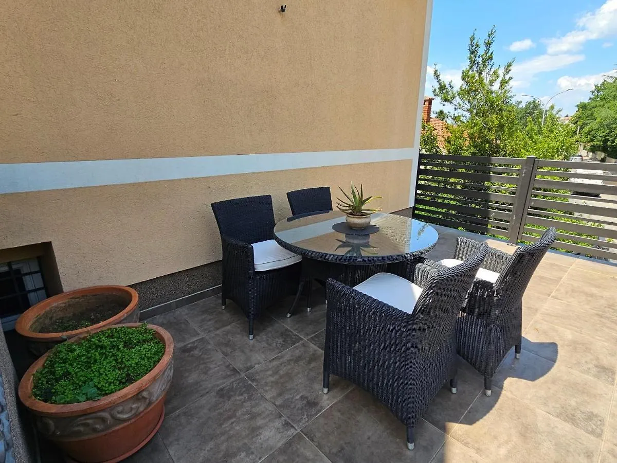 Residence Gordana Selce 0*,  Croatia